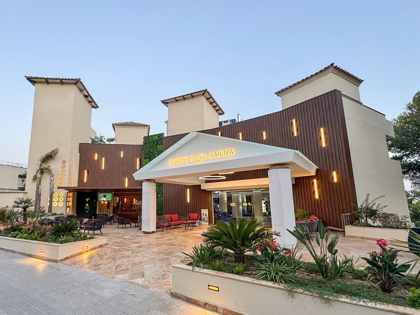 13.02.26 Europe Playa Marina