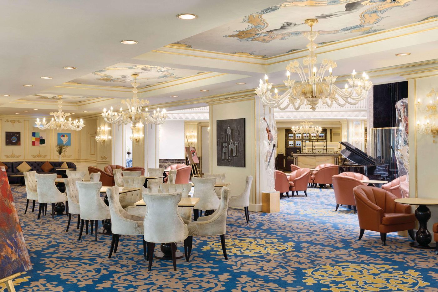 Grand-Regency-Doha--Trademark-Collection-Wyndham-Restaurant-12