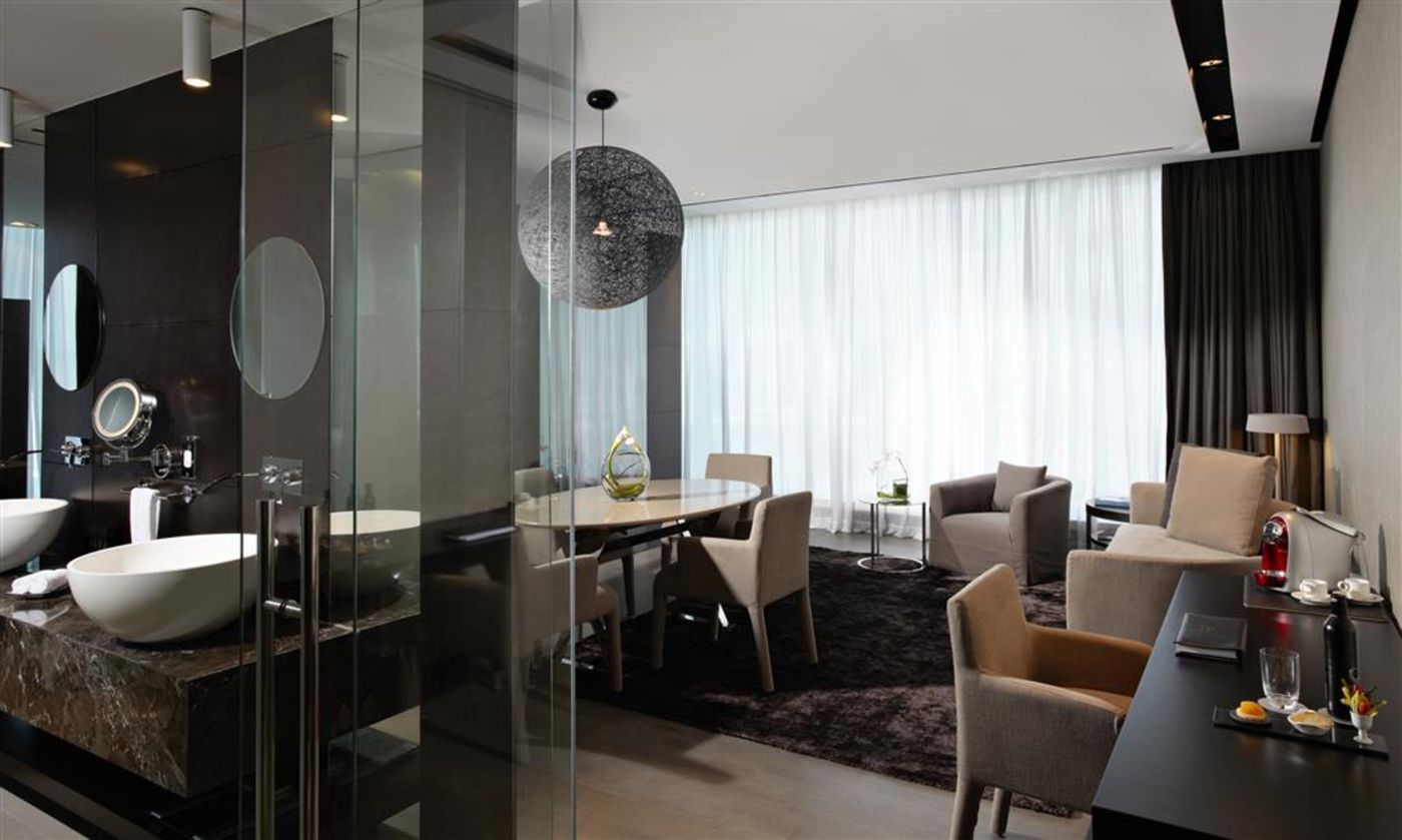The-Canvas-Dubai--McGallery-by-Sofitel--Melia-Dubai--Room-12