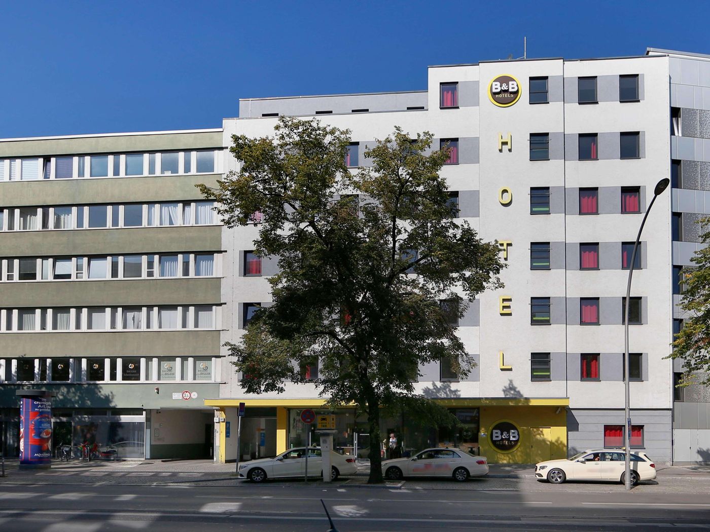B-B-Hotel-Berlin-Potsdamer-Platz-General-view-8