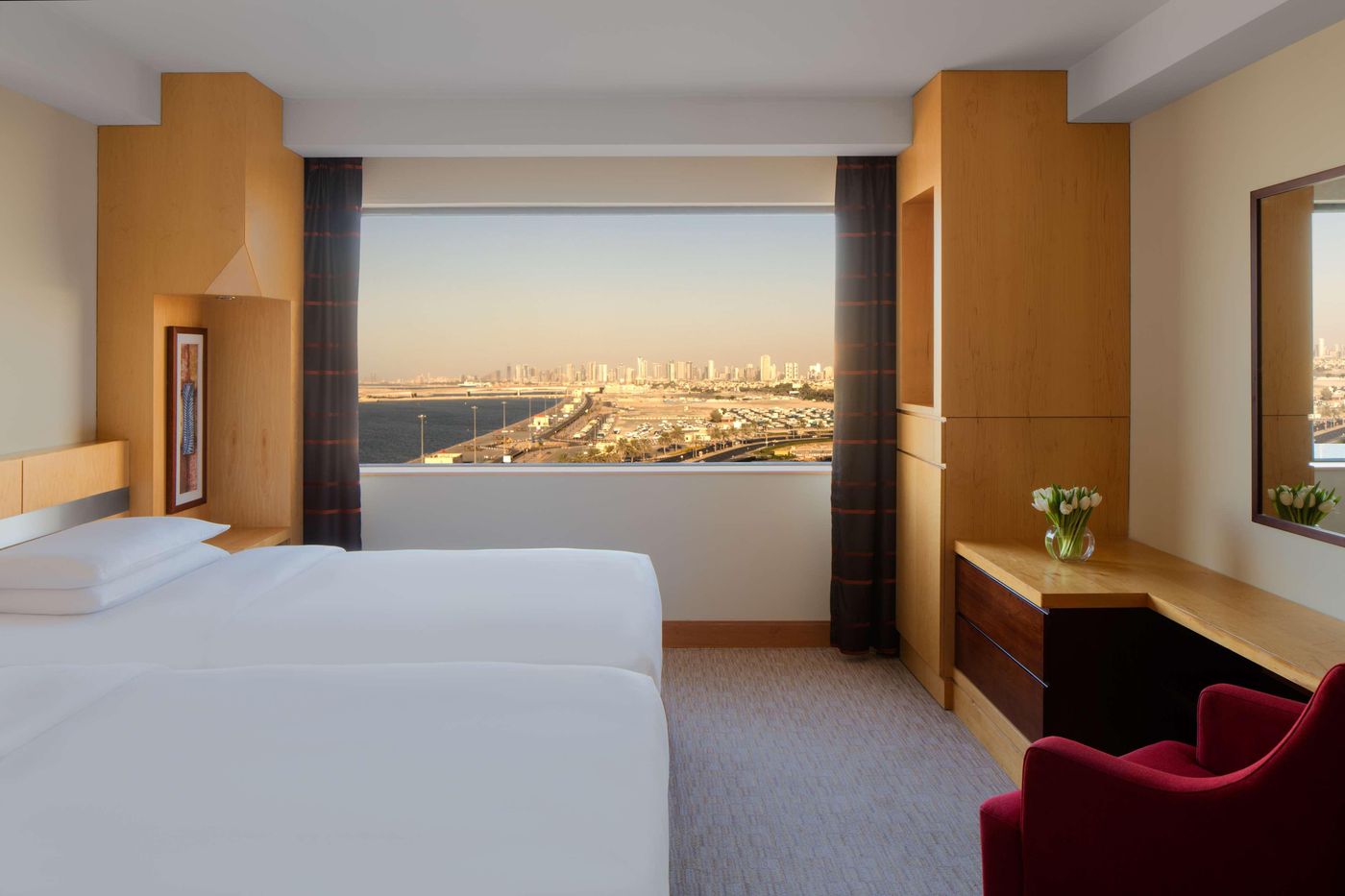 Hyatt-Regency-Dubai-Room-12