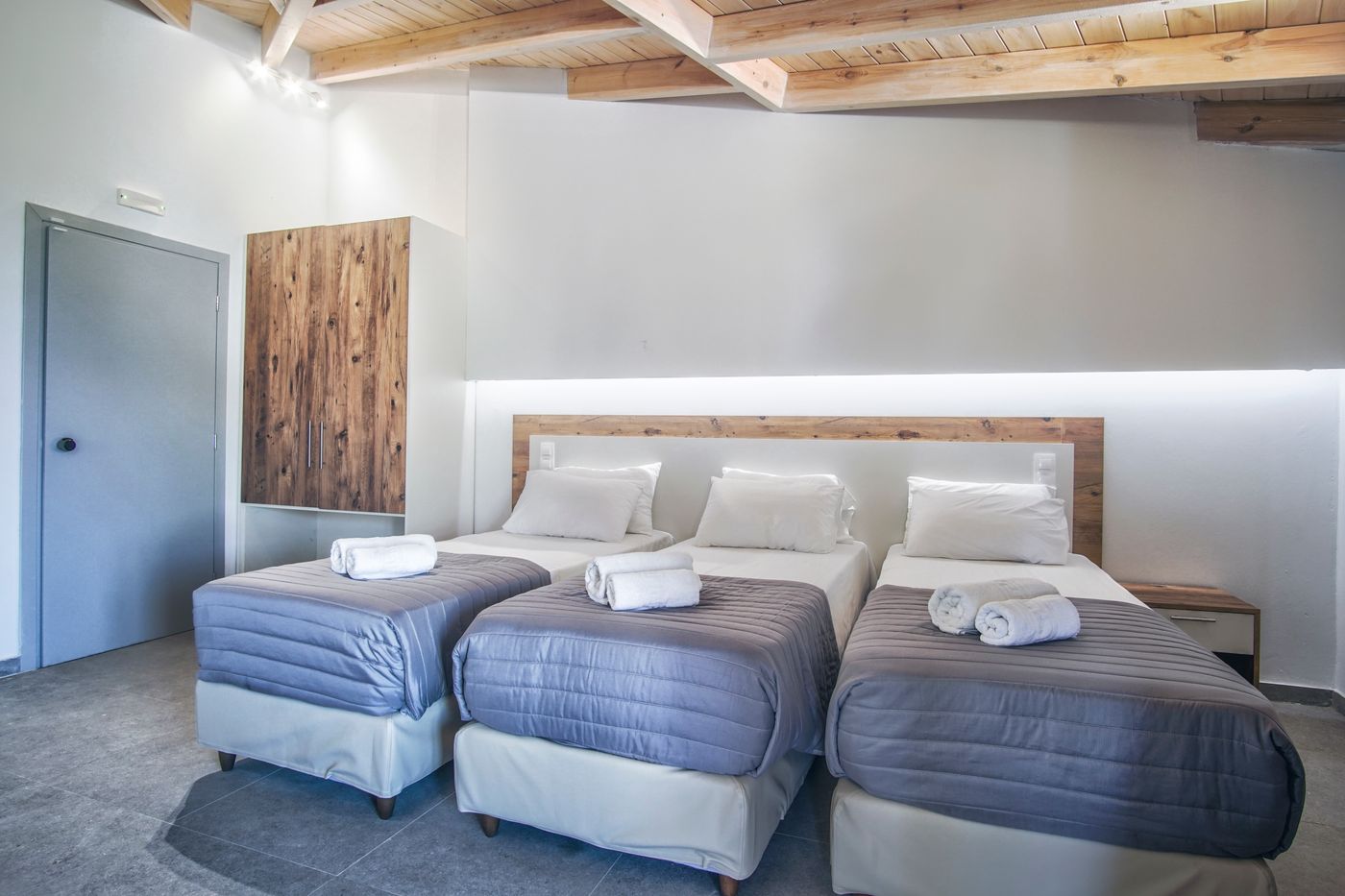 Island-Beach-Resort-Room-29