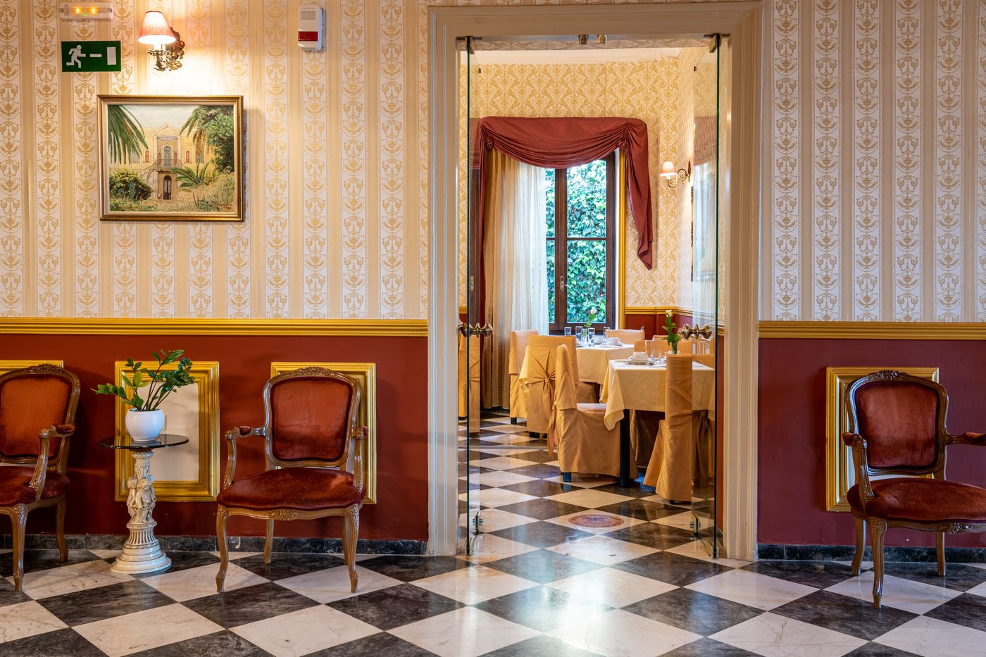 Halepa-Restaurant-37