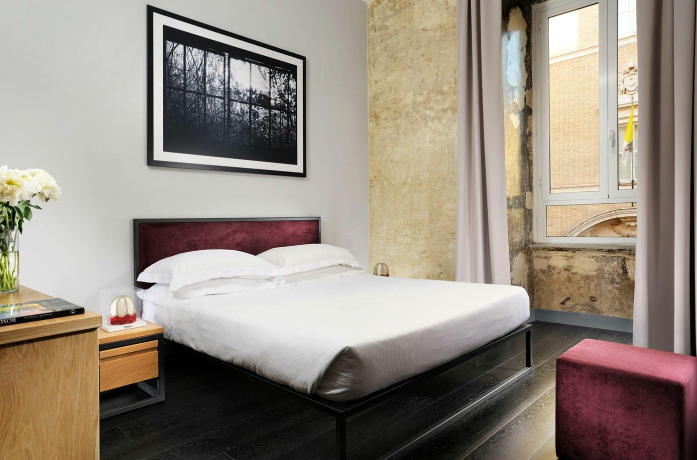 Suite-Art-Navona-Room-9