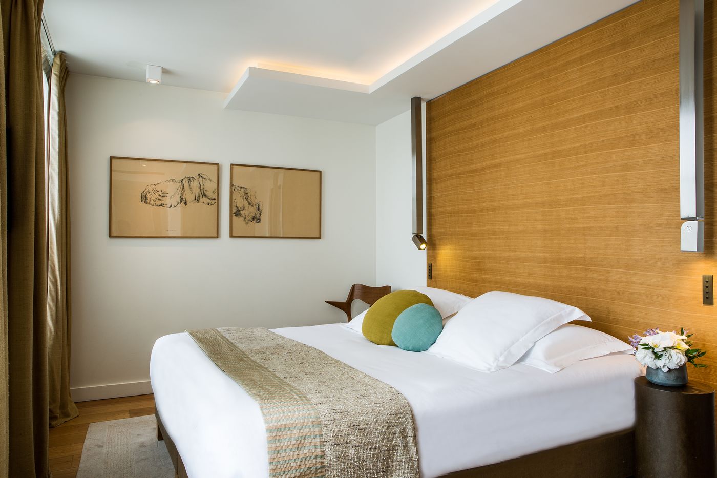 Marignan-Champs-Elysees-Room-18