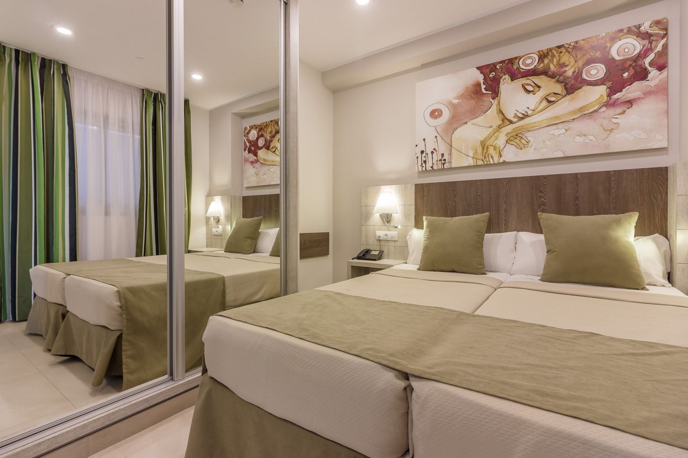 Diamond-Apartments-Room-20