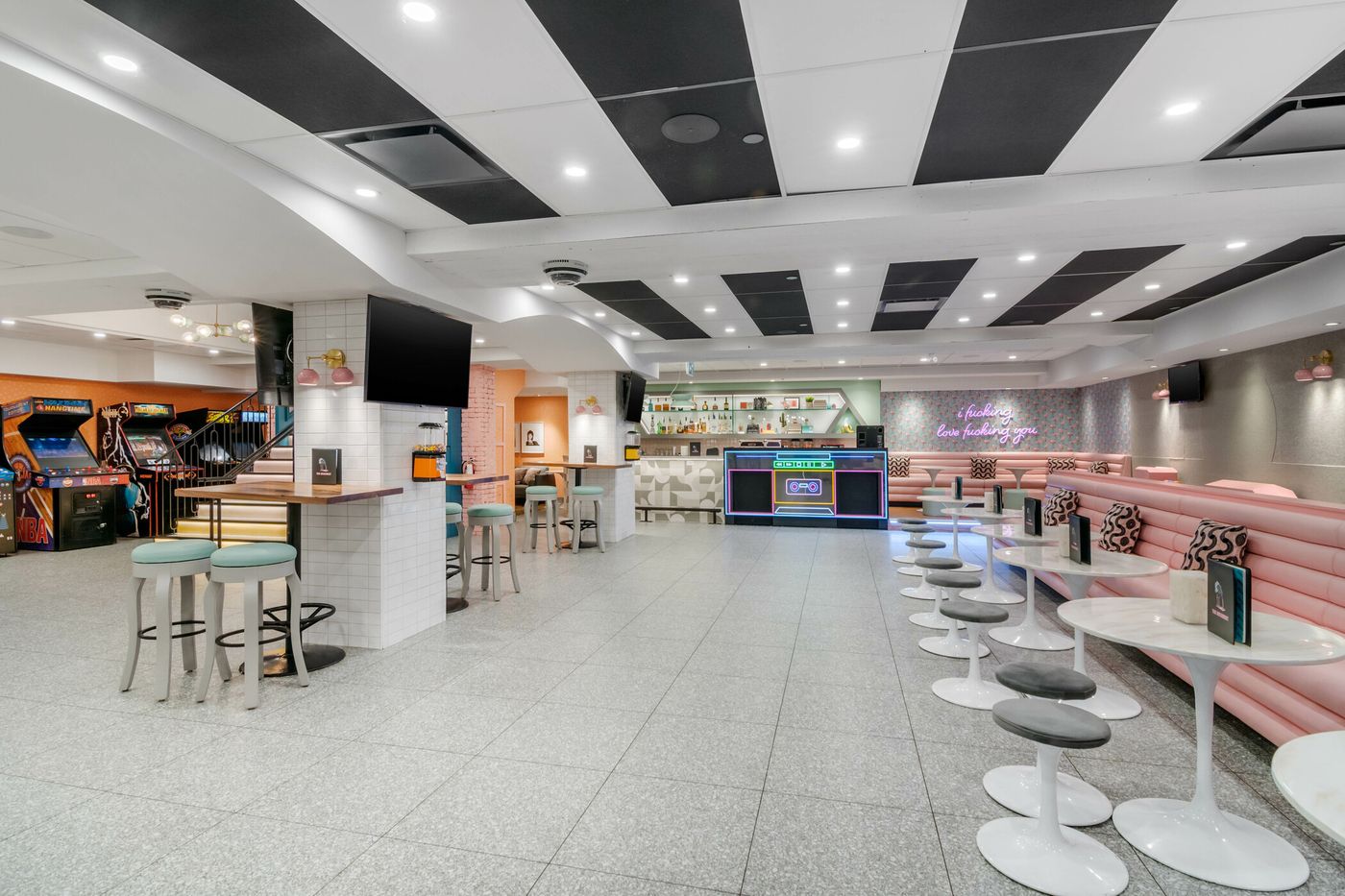 Hotel-Belmont-Vancouver-MGallery-Restaurant-18