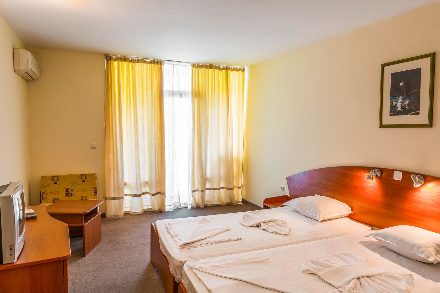 Mpm-Royal-Central-Room-11