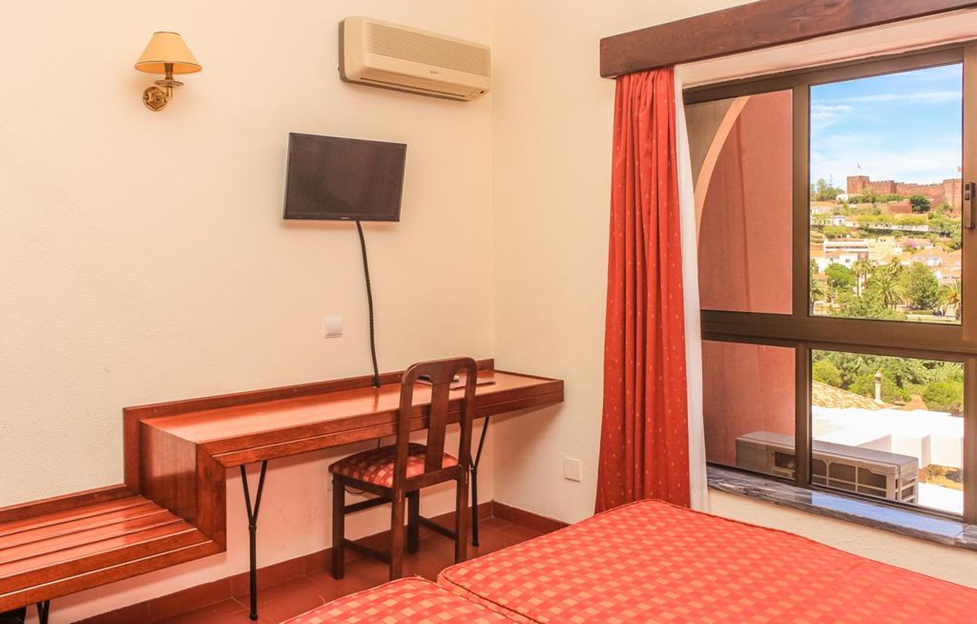 Colina-dos-Mouros-Room-12