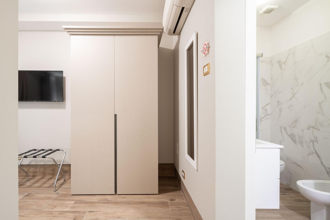 Hotel-Herion-Room-68