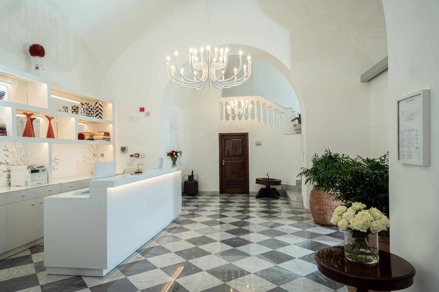 Miramare-Hotel-Lobby-50