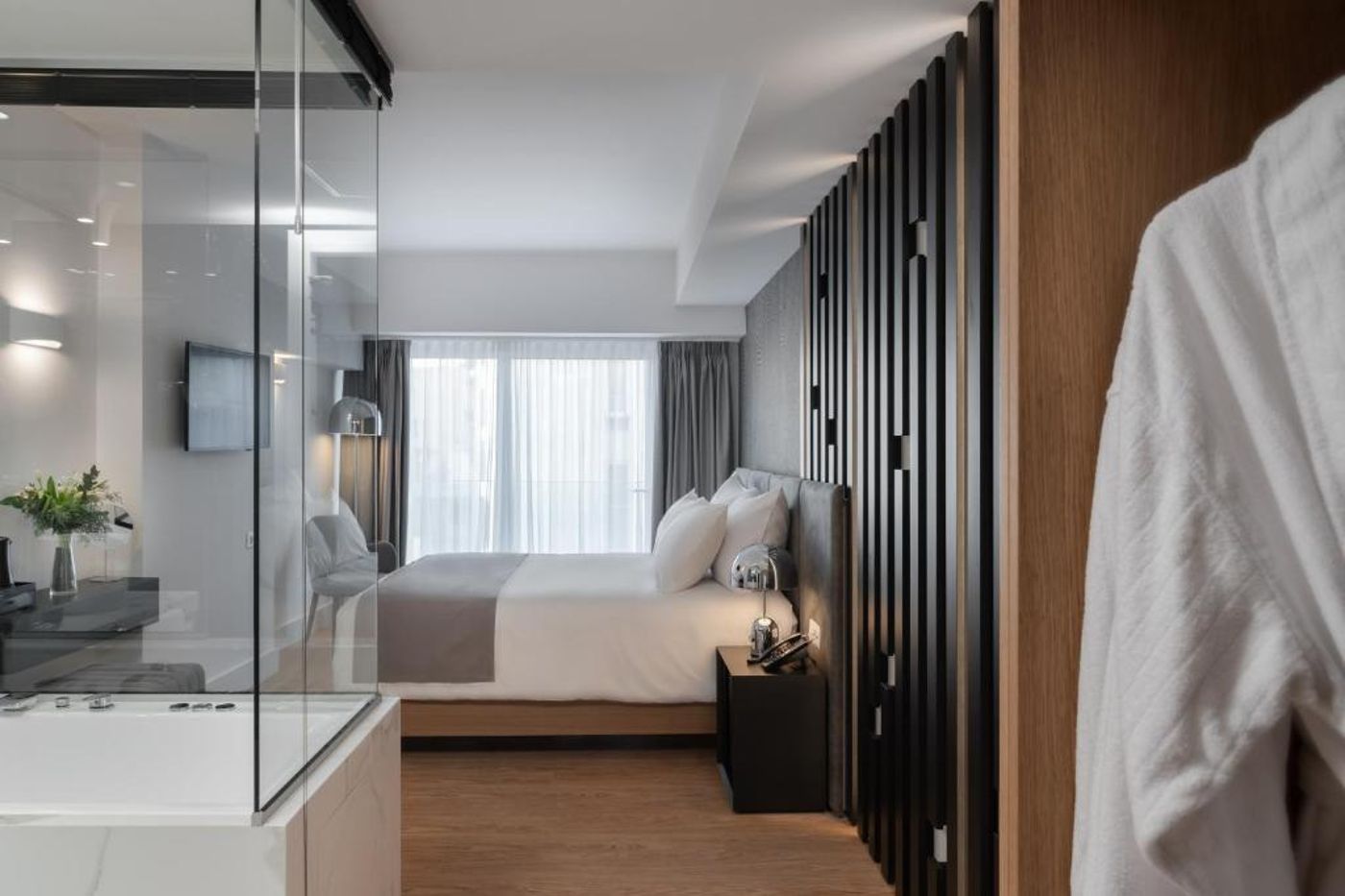 Elia-Ermou-Athens-Hotel-Room-22