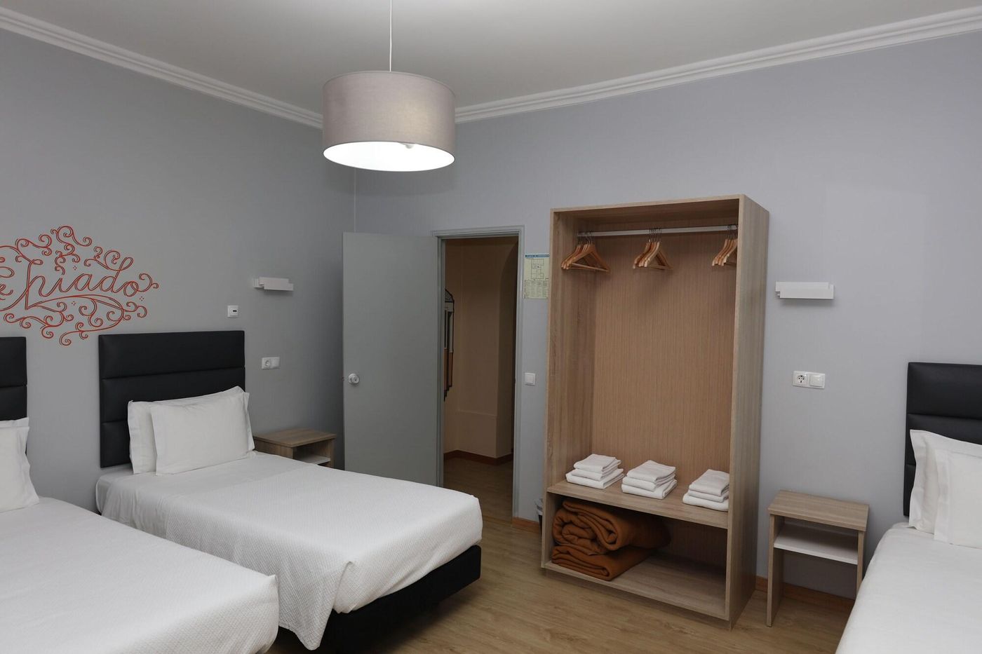 O-El-trico-Guesthouse-Room-13