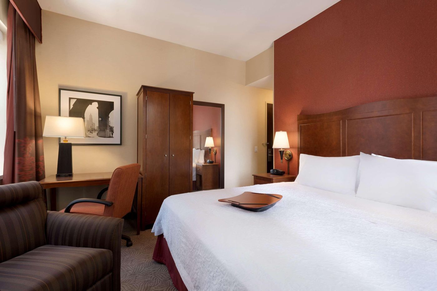 Hampton-Inn-New-York-Downtown-Room-19
