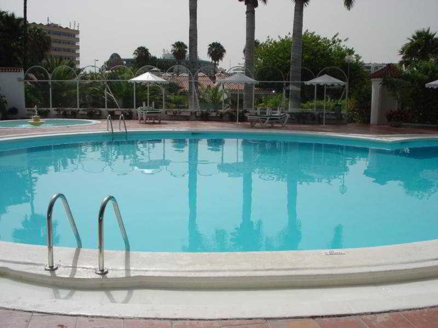 Bungalows-Parque-Paraiso-1-Pool-7