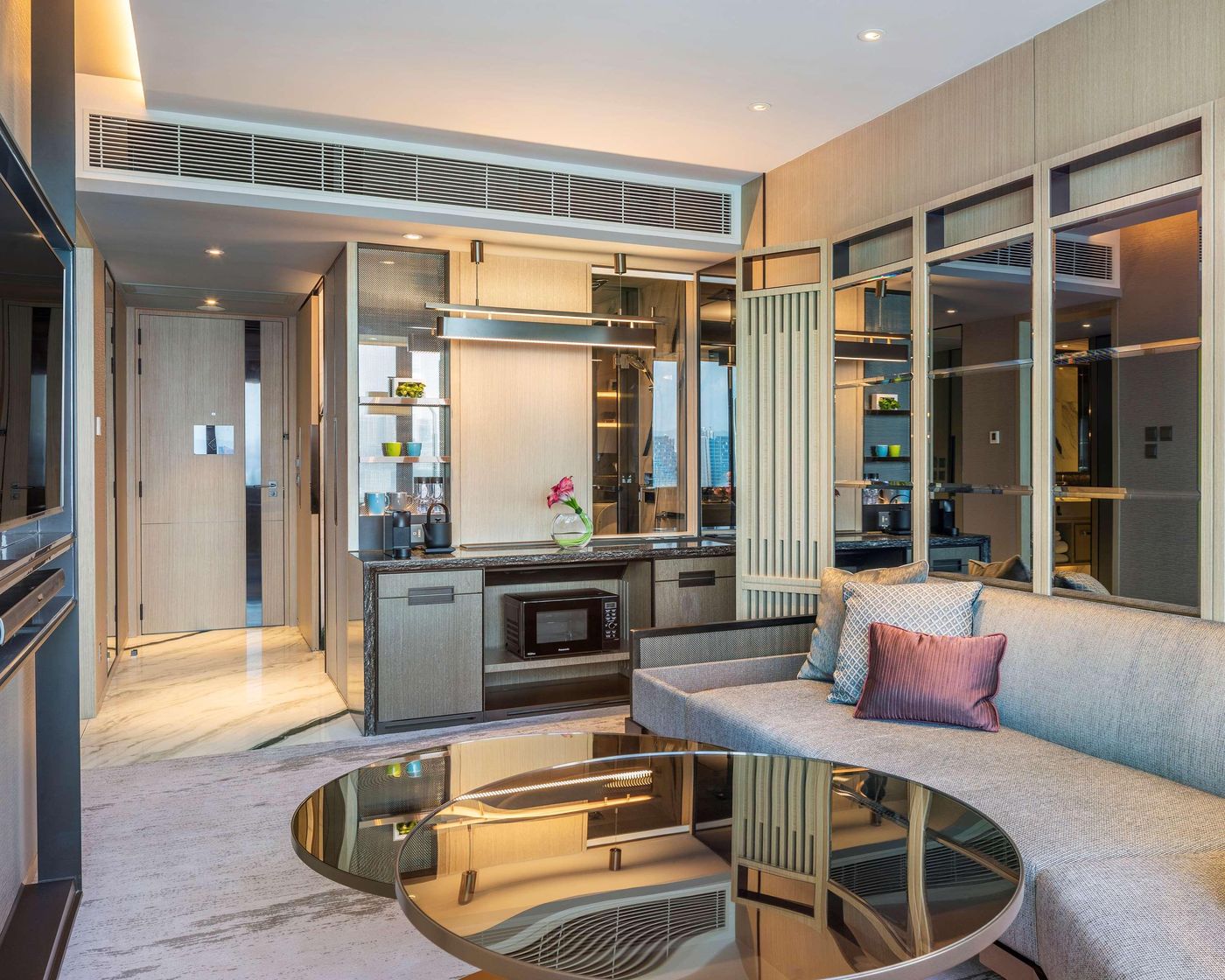 Hyatt-Centric-Victoria-Harbour-Room-8