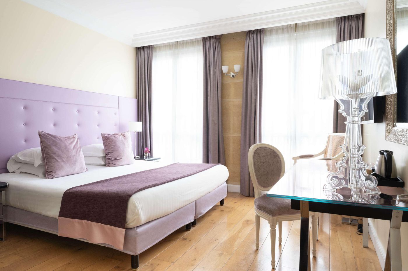 Le-123-Elysees-Astotel-Room-26