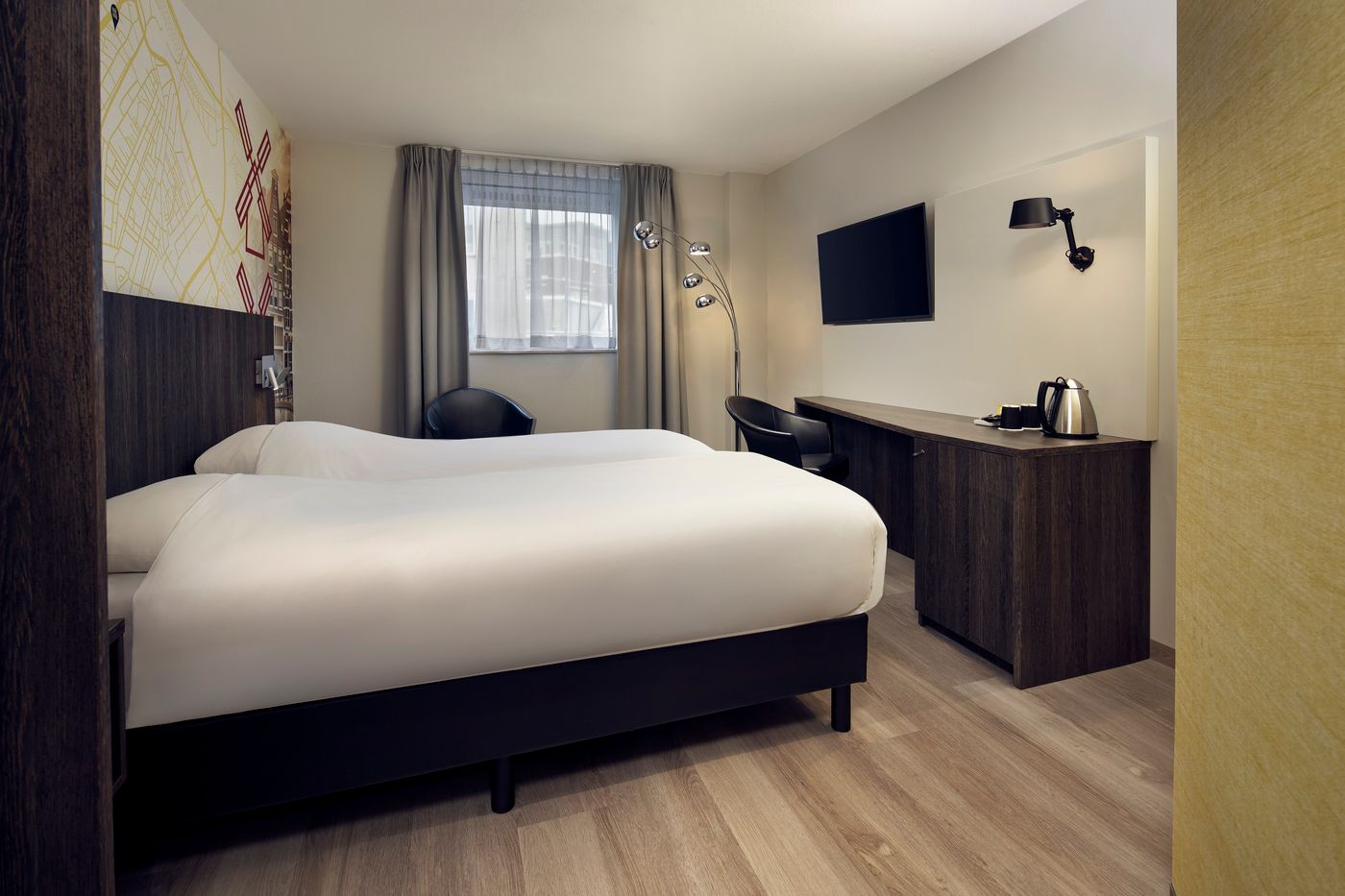 Inntel-Hotels-Amsterdam-Centre-Room-13