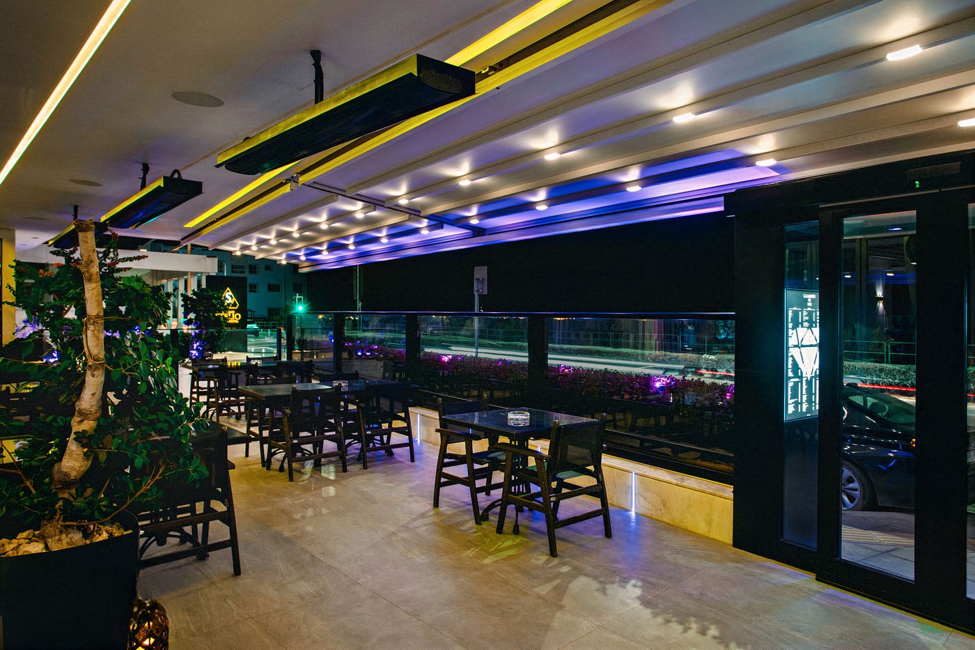 The-Ciao-Stelio-Deluxe-Hotel-Terrace-57