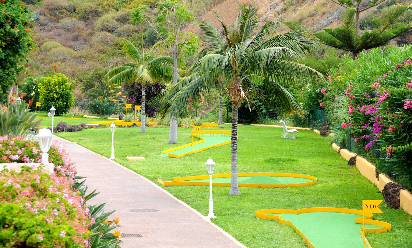 Hotel-Spa-La-Quinta-Park-Suites-Sports-and-Entertainment-6