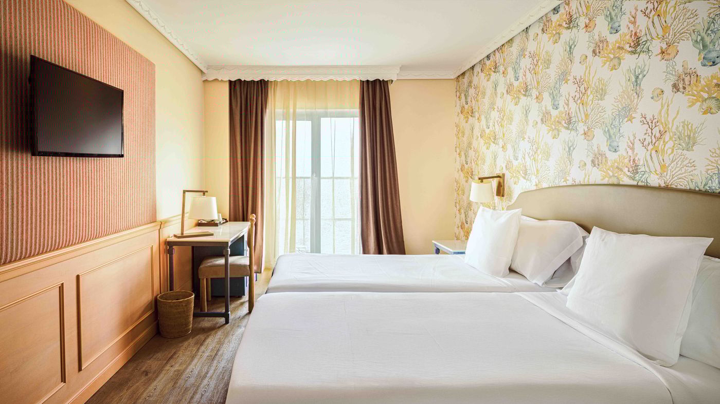 Hotel-Fenix-Torremolinos---Adults-Only-Recommended-Room-35