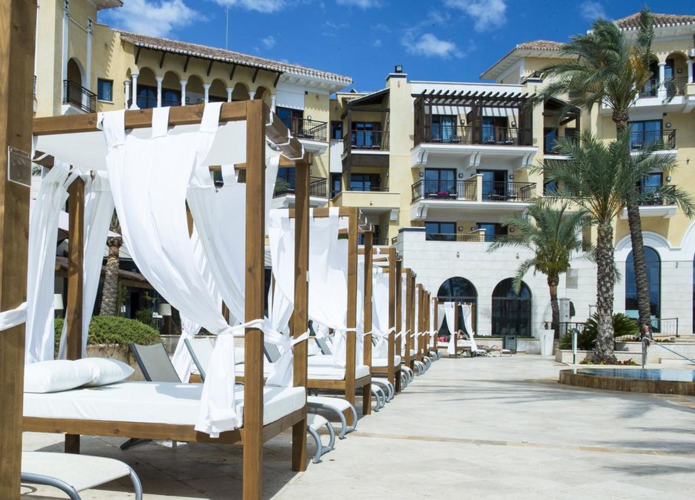 Intercontinental-Mar-Menor-Golf-Resort---Spa-Terrace-15