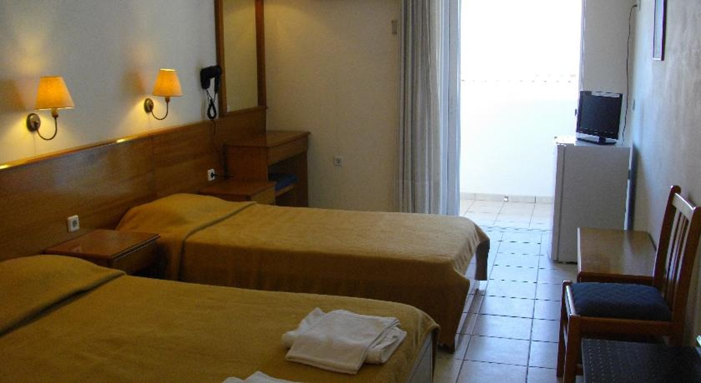 Andreolas Beach Hotel