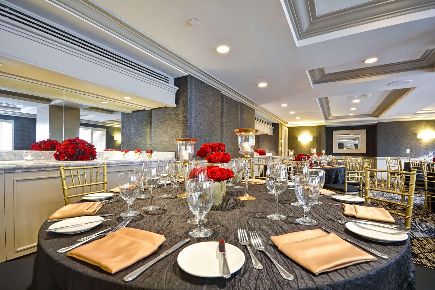 Hilton-Checkers-Los-Angeles-Restaurant-37