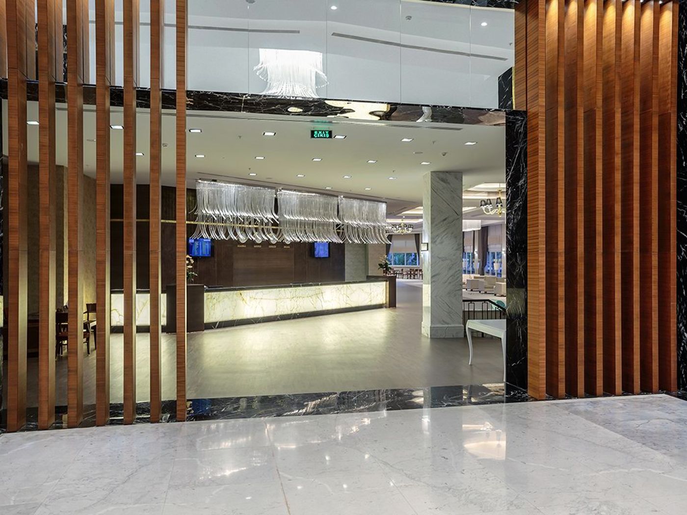 Alva-Donna-World-Palace-Hotel-Lobby-60