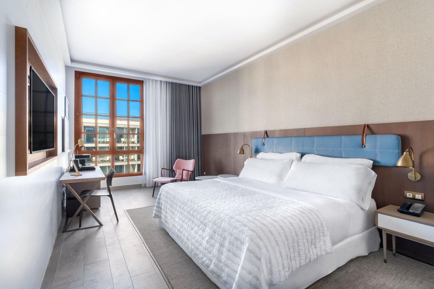 Le-Meridien-Ra-Beach-Hotel---Spa-Room-32