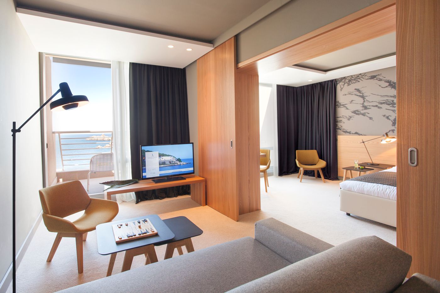 Dubrovnik-Palace-Room-14