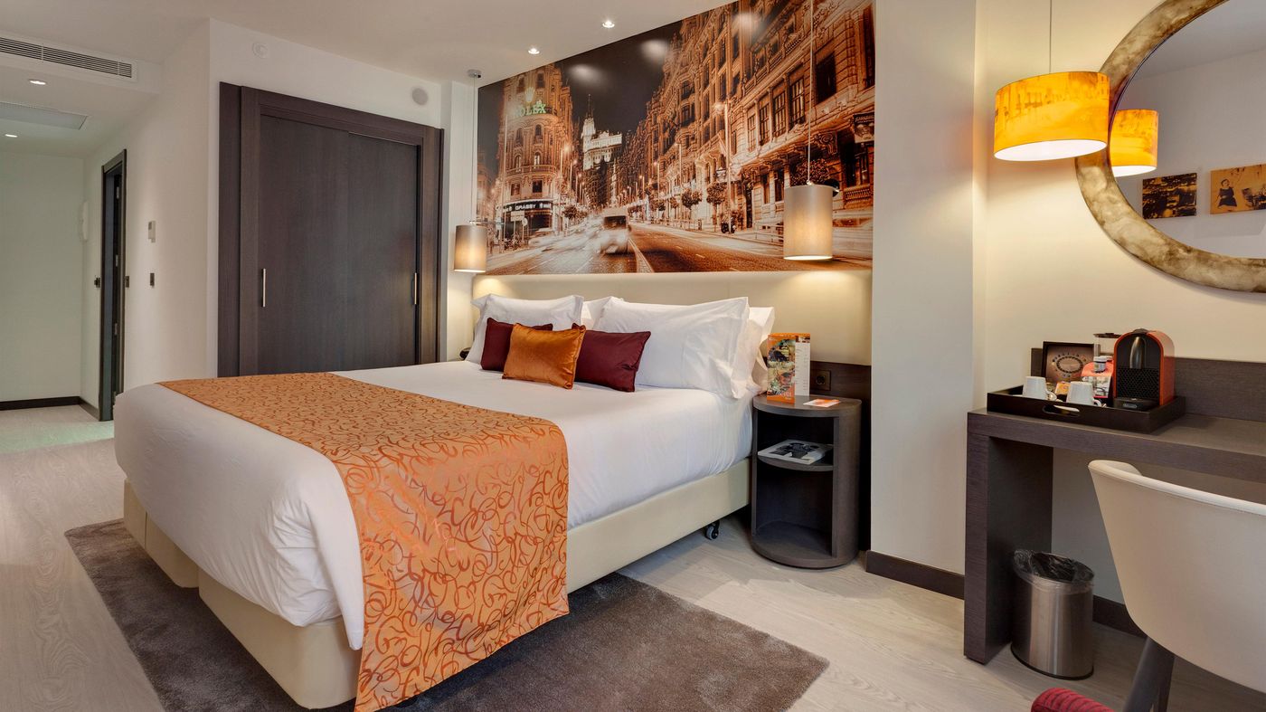 Hotel-Indigo-Madrid---Gran-Via-Room-11