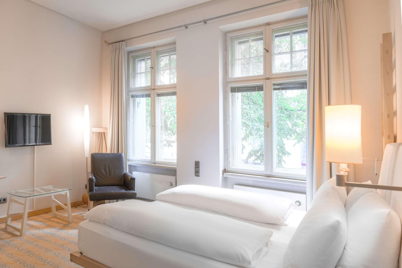 Hotel-Bleibtreu-Berlin-by-Golden-Tulip-Room-10