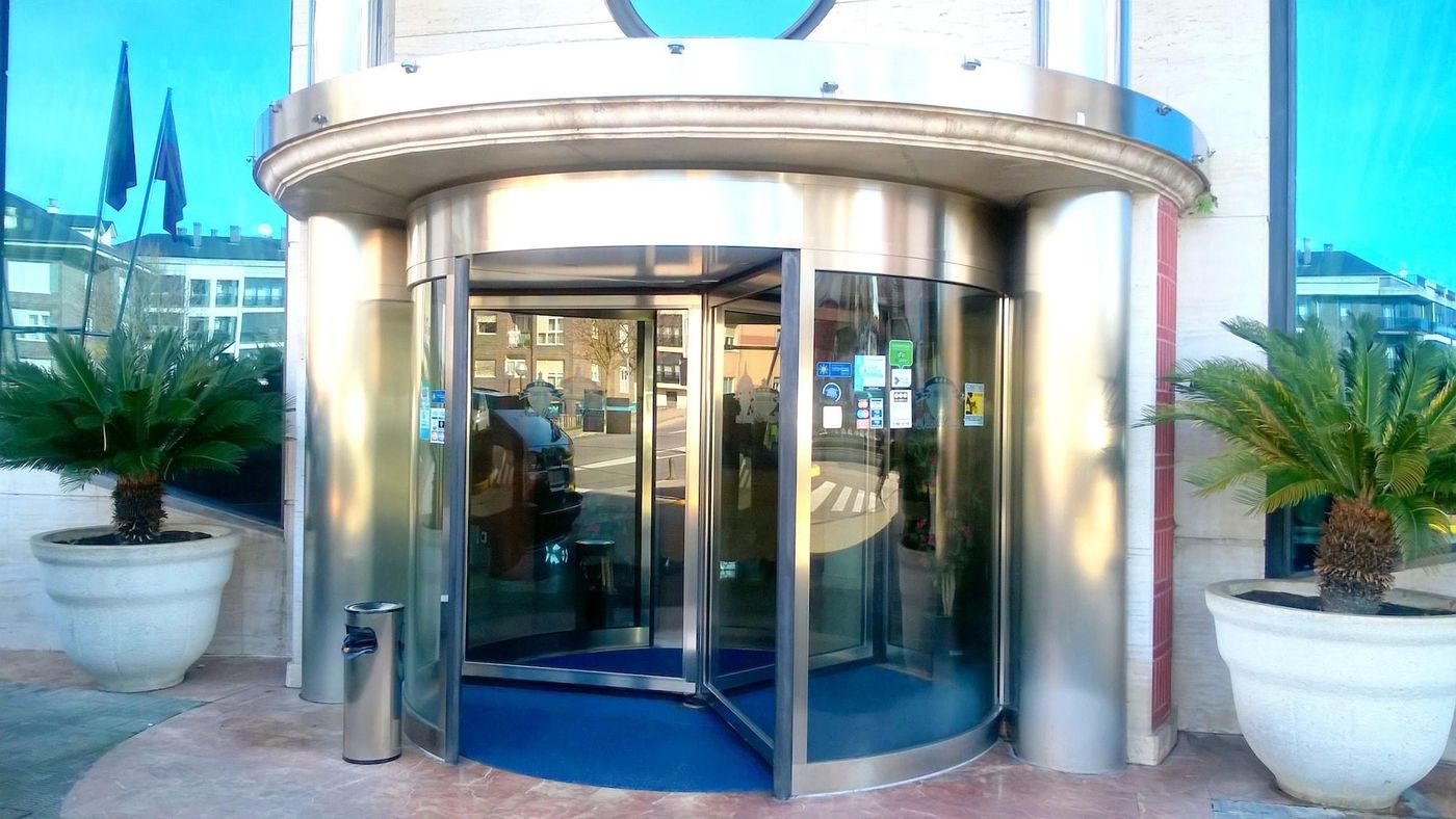 Hotel Nueva Plaza-Spain-MALIAÑO-General view-2