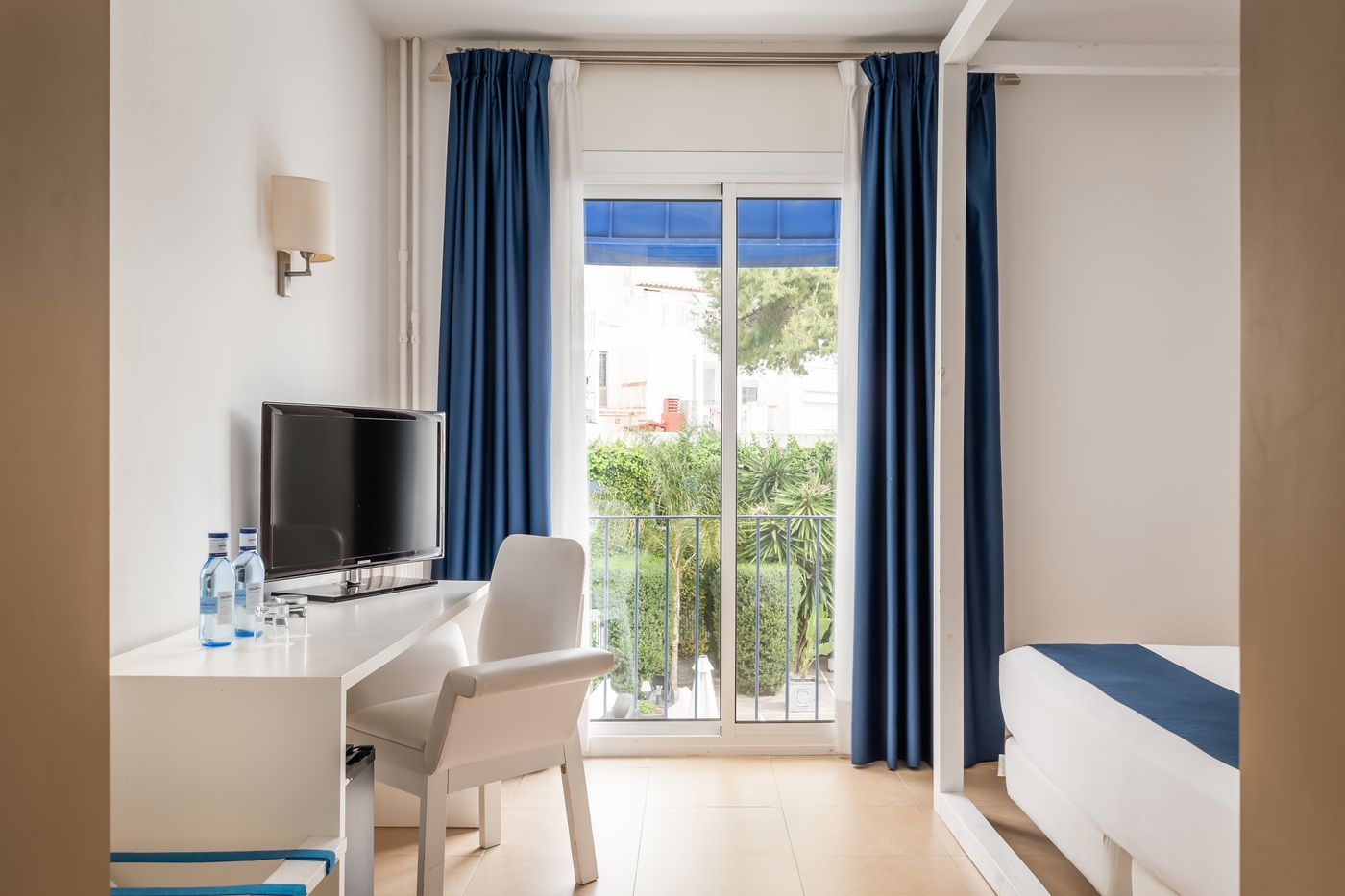 Medium-Sitges-Park-Room-31