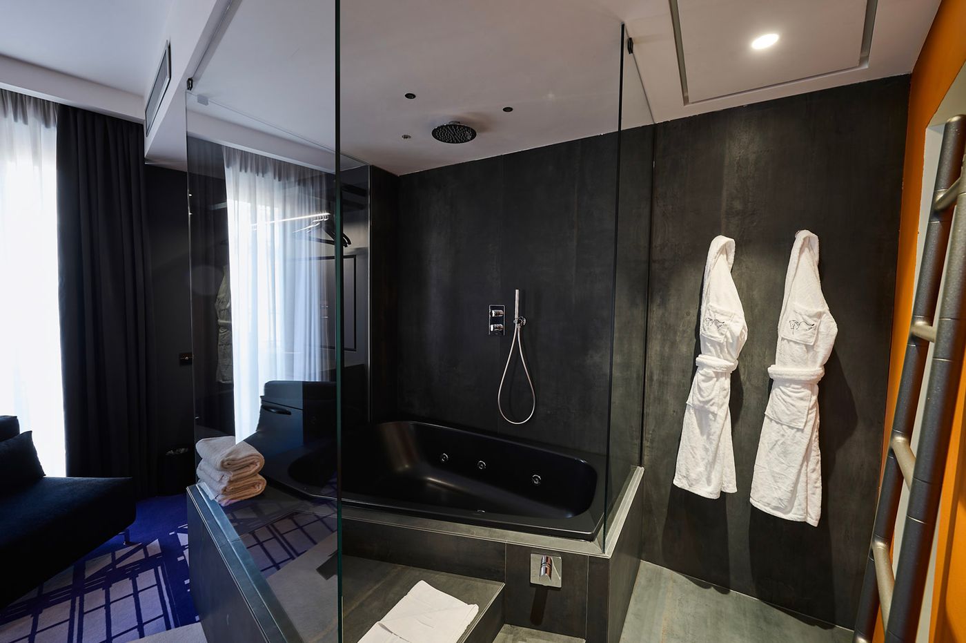 MyTALE-Creative-Academy-Hotel-Room-17