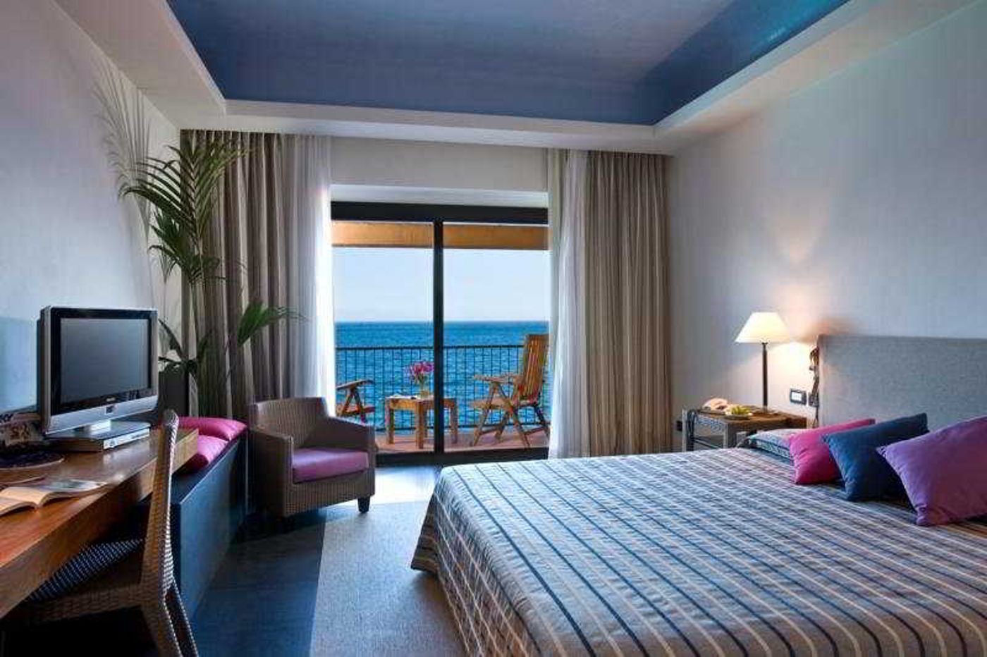 Santa-Tecla-Palace-Room-29