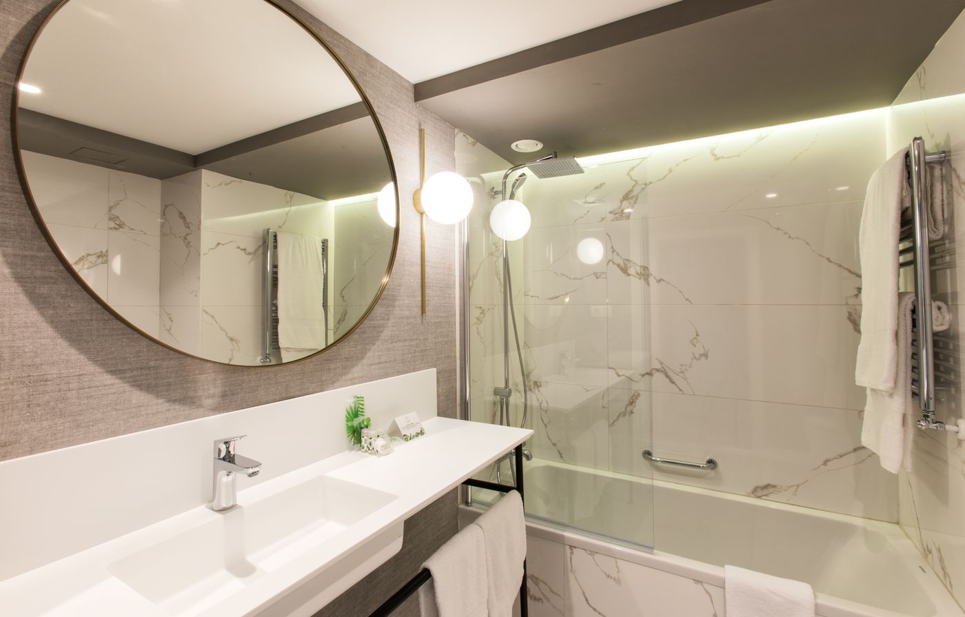 Riazor-Spain-A CORUÑA-Room-10