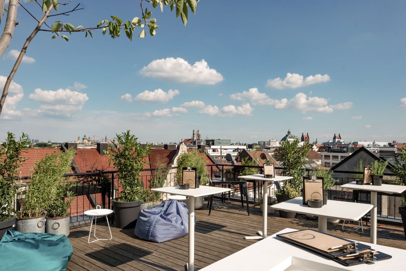 Ruby-Lilly-Hotel-Terrace-28