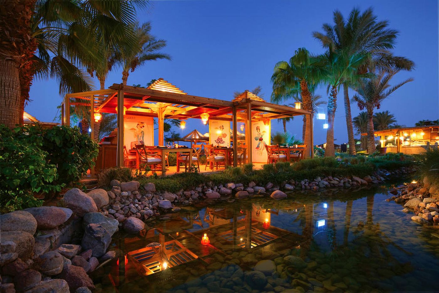 Savoy-Hotel-Restaurant-12