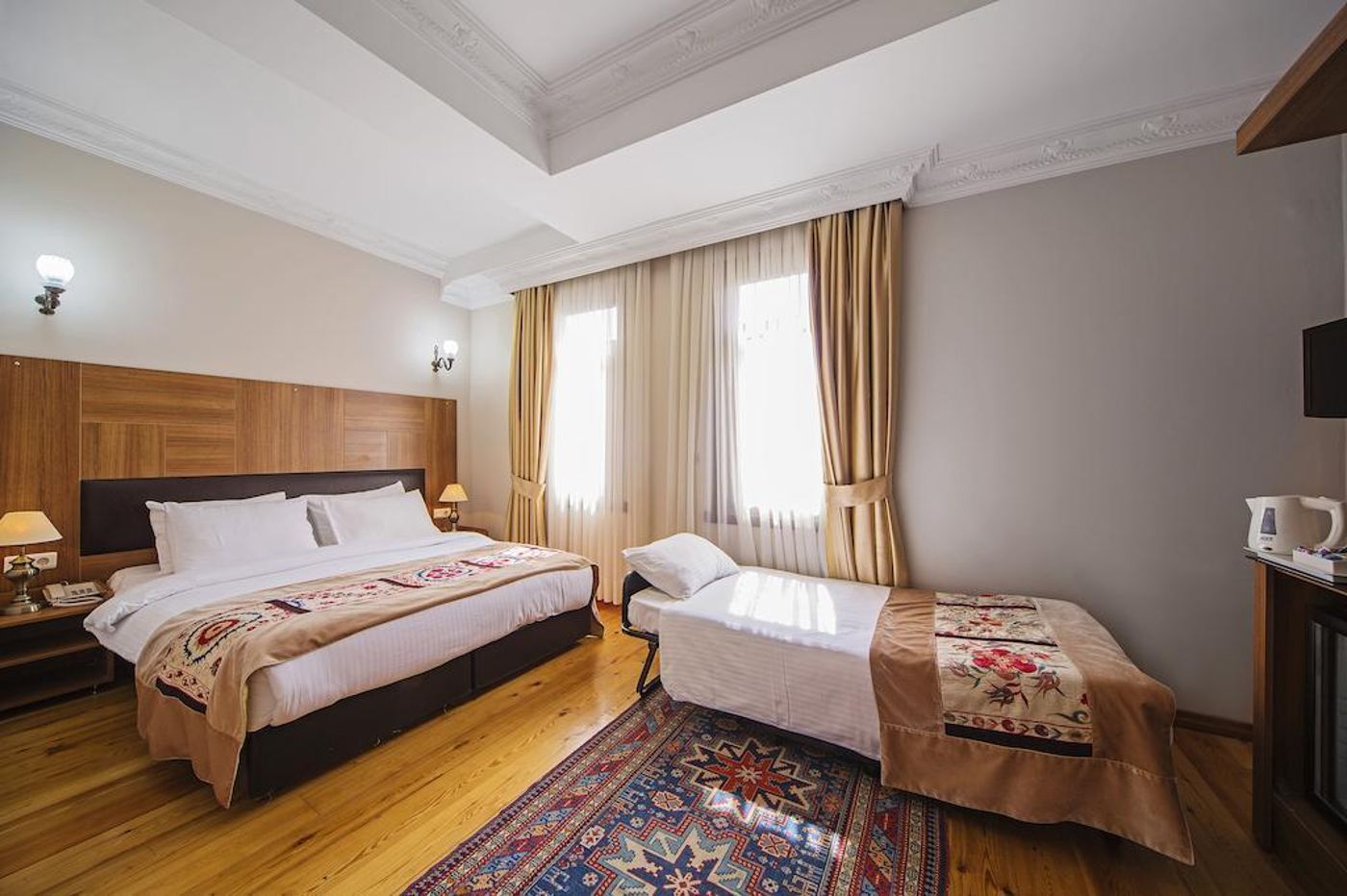 Hippodrome-Special-Room-6