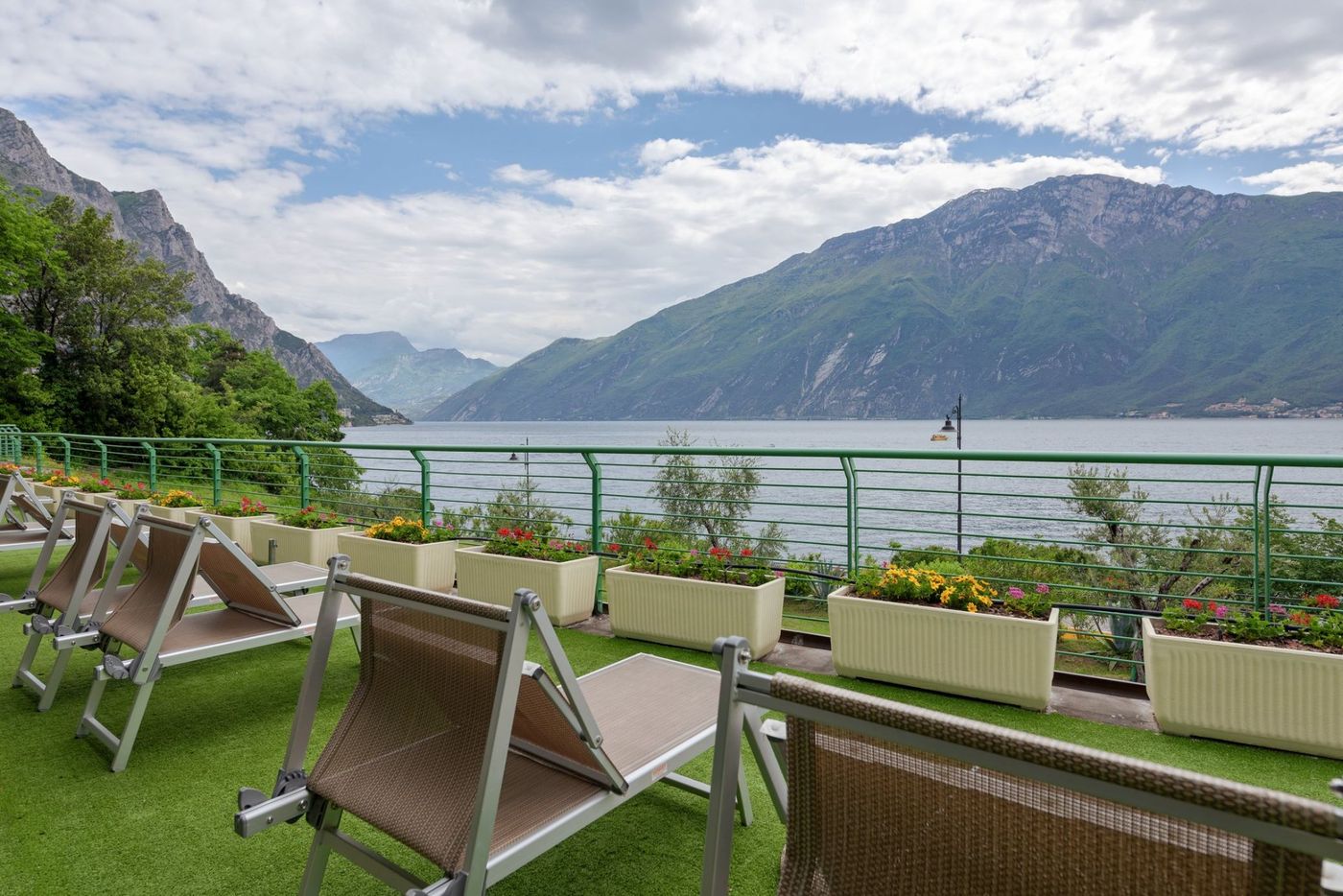 Hotel Alexander-Italy-Limone sul Garda (BS)-Pool-6