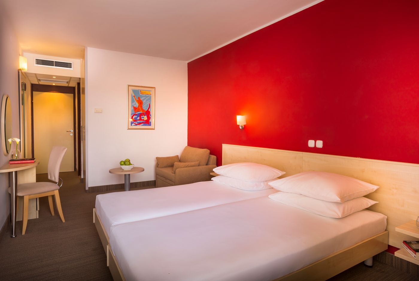 Sunny-Rabac-by-Valamar-Room-16