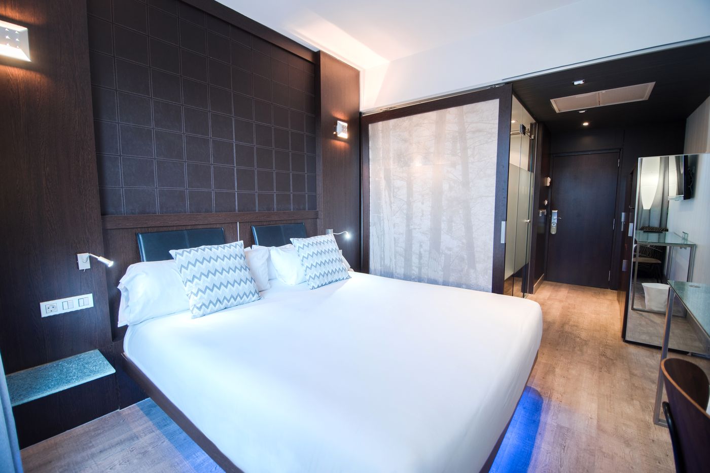 Petit-Palace-President-Castellana-Room-18