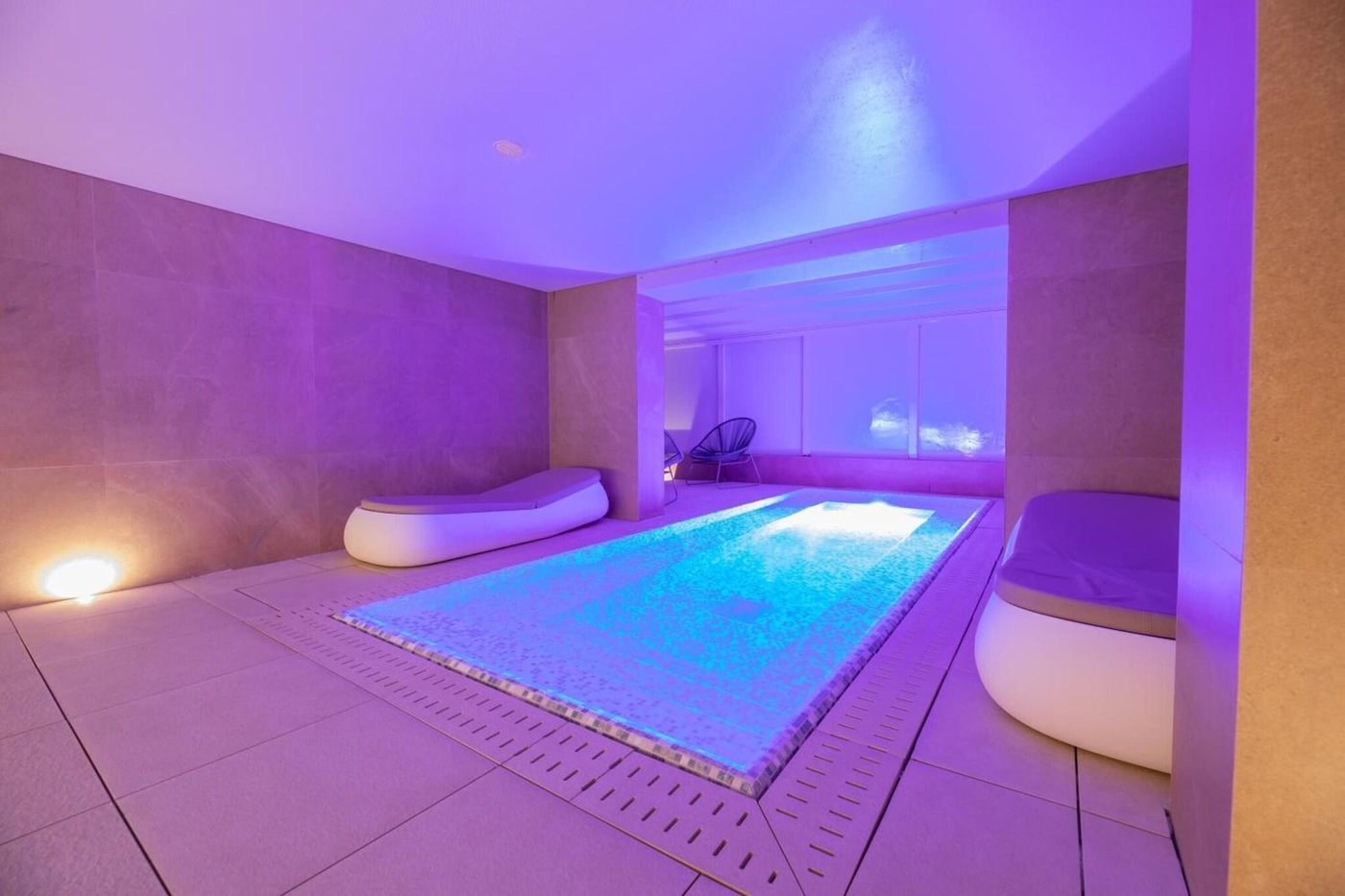 UNA-Hotel-One-Spa-Wellness-Sports-and-Entertainment-46