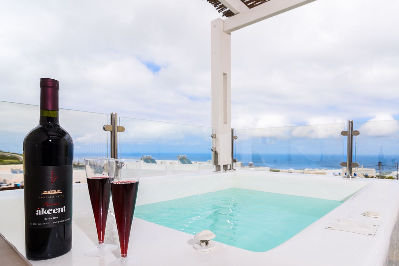 Suite-Home-Santorini-Room-48