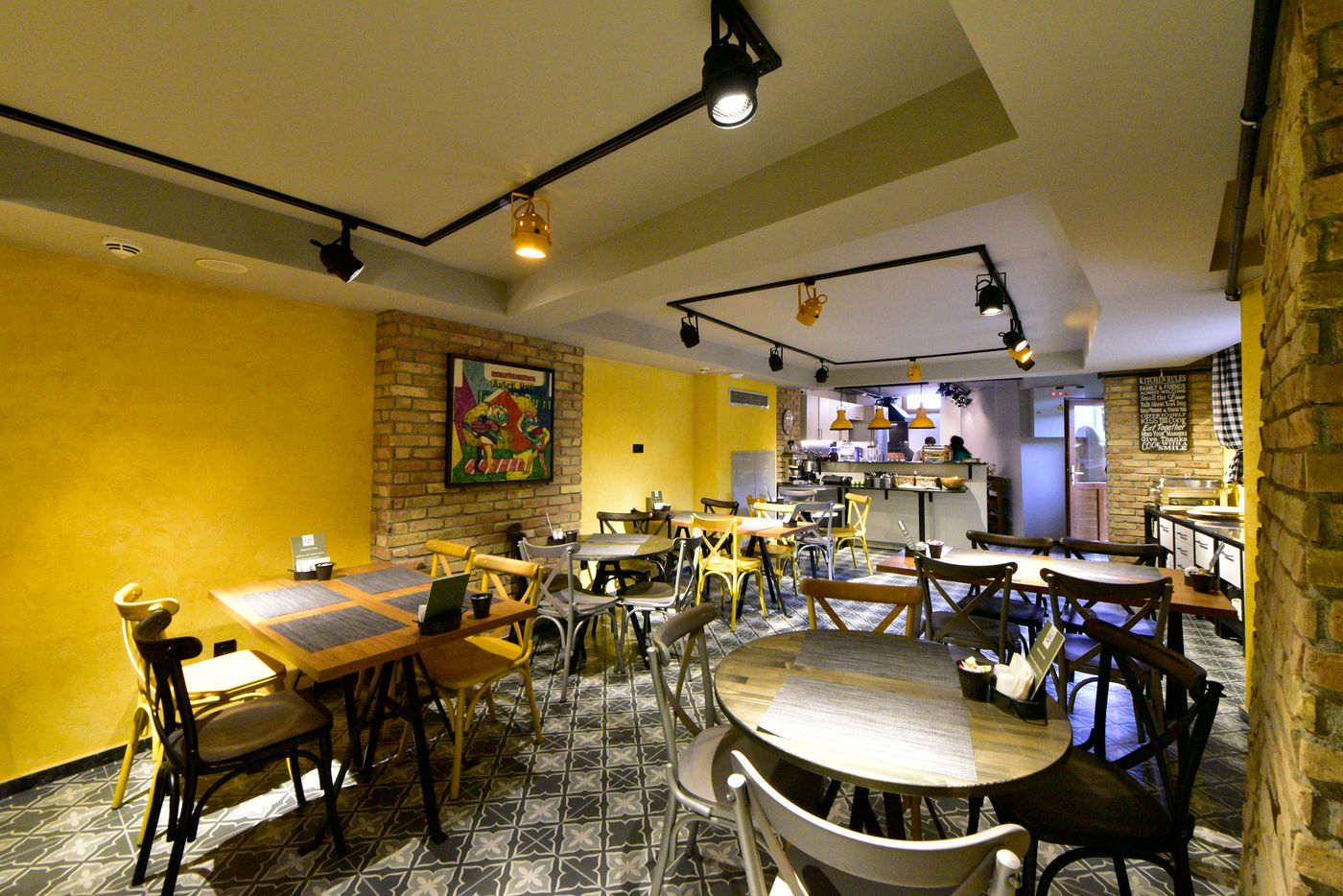 Poem-Special-Hotel-Restaurant-6