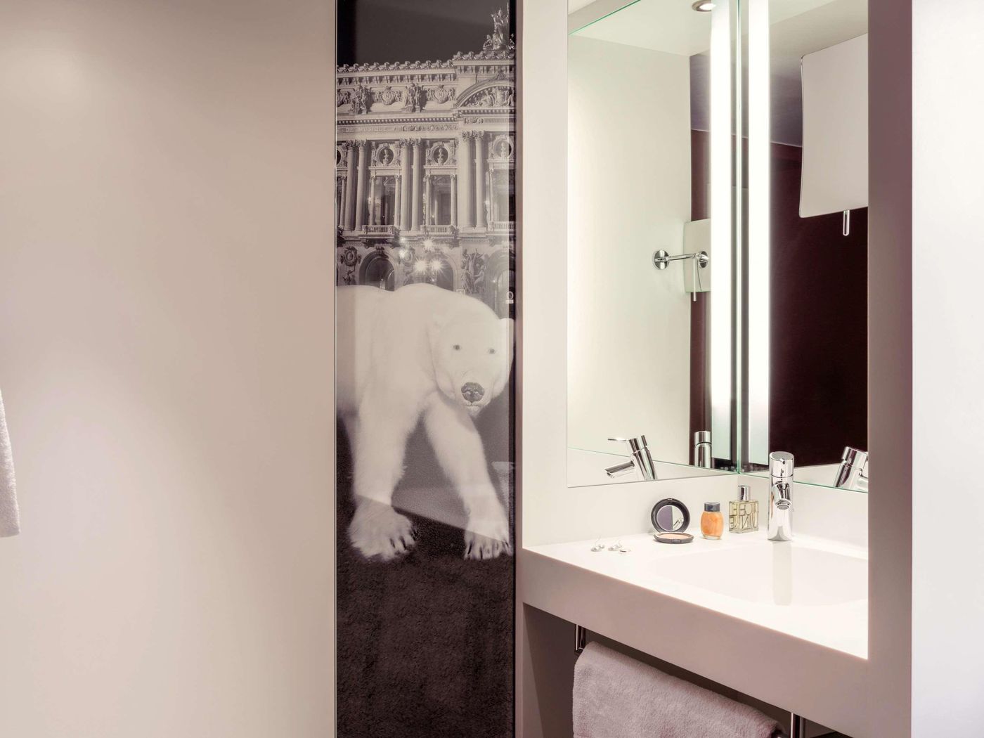 Mercure-Paris-Opera-Louvre-Room-33