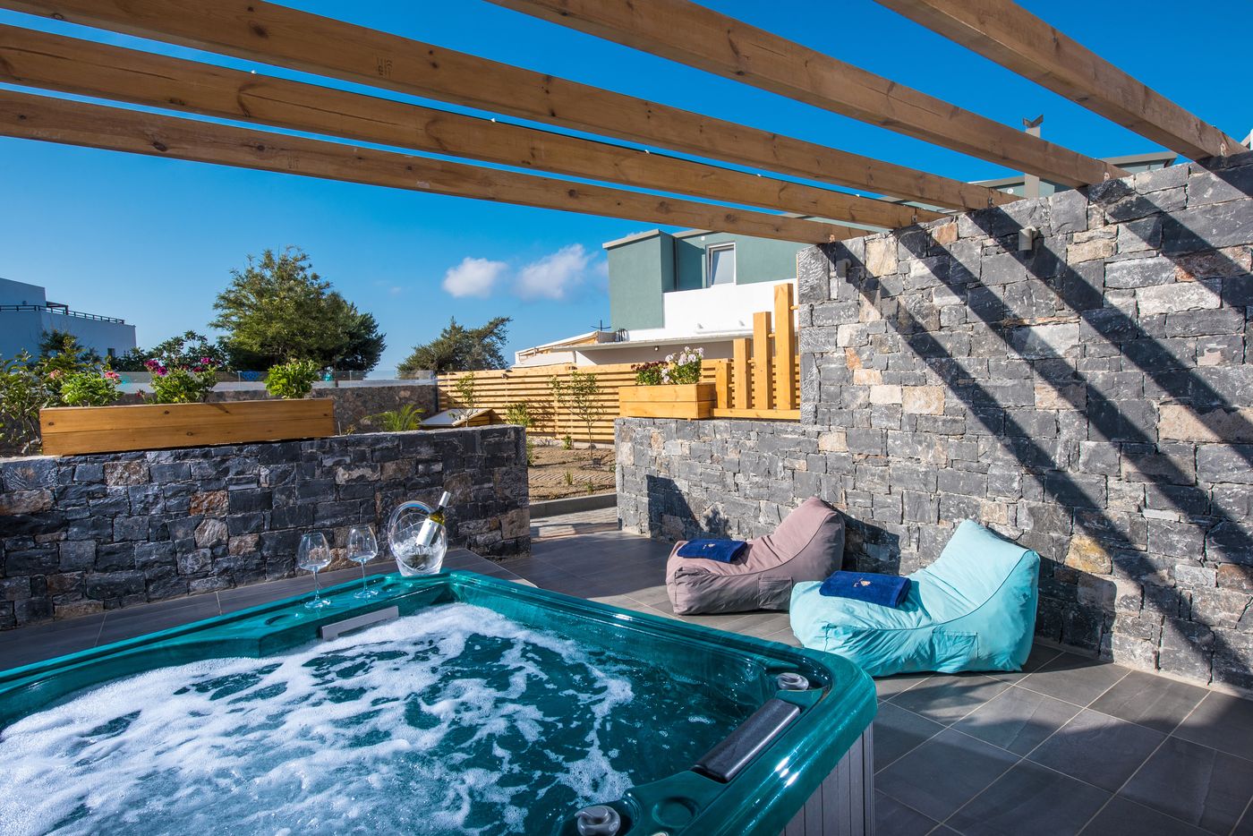 Smartline Infinity Blue Hotel