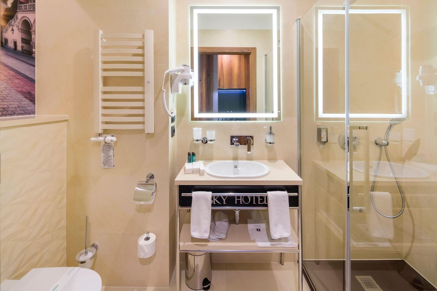 Sky-Hotel-Krakow-Room-36